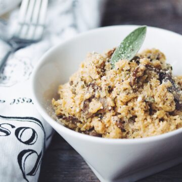 mushroom sage cauliflower risotto_hot for food