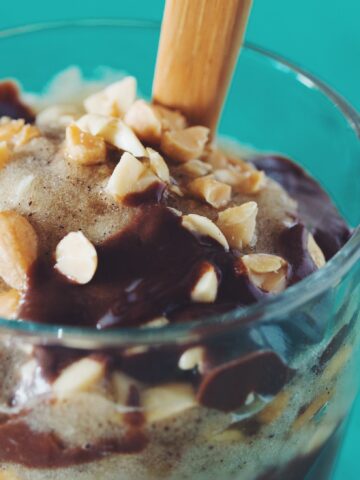 vegan hot fudge sundae_hot for food