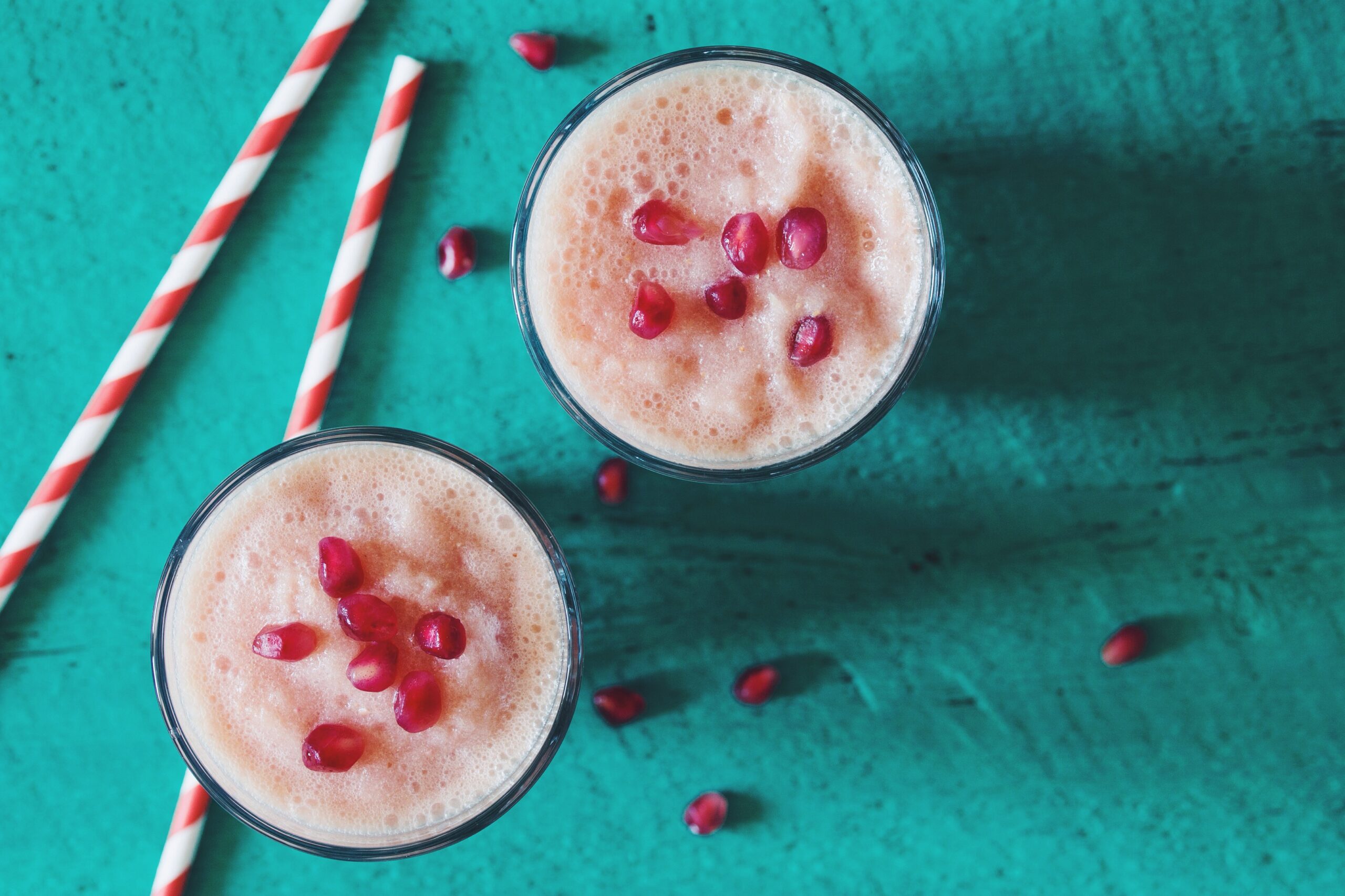 pomegranate punch smoothie_hot for food