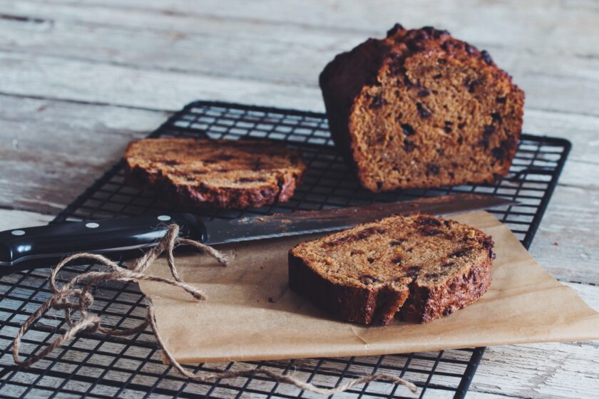 vegan chocolate chip banana bread_hot for food