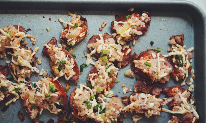 vegan potato pizza skins_hot for food