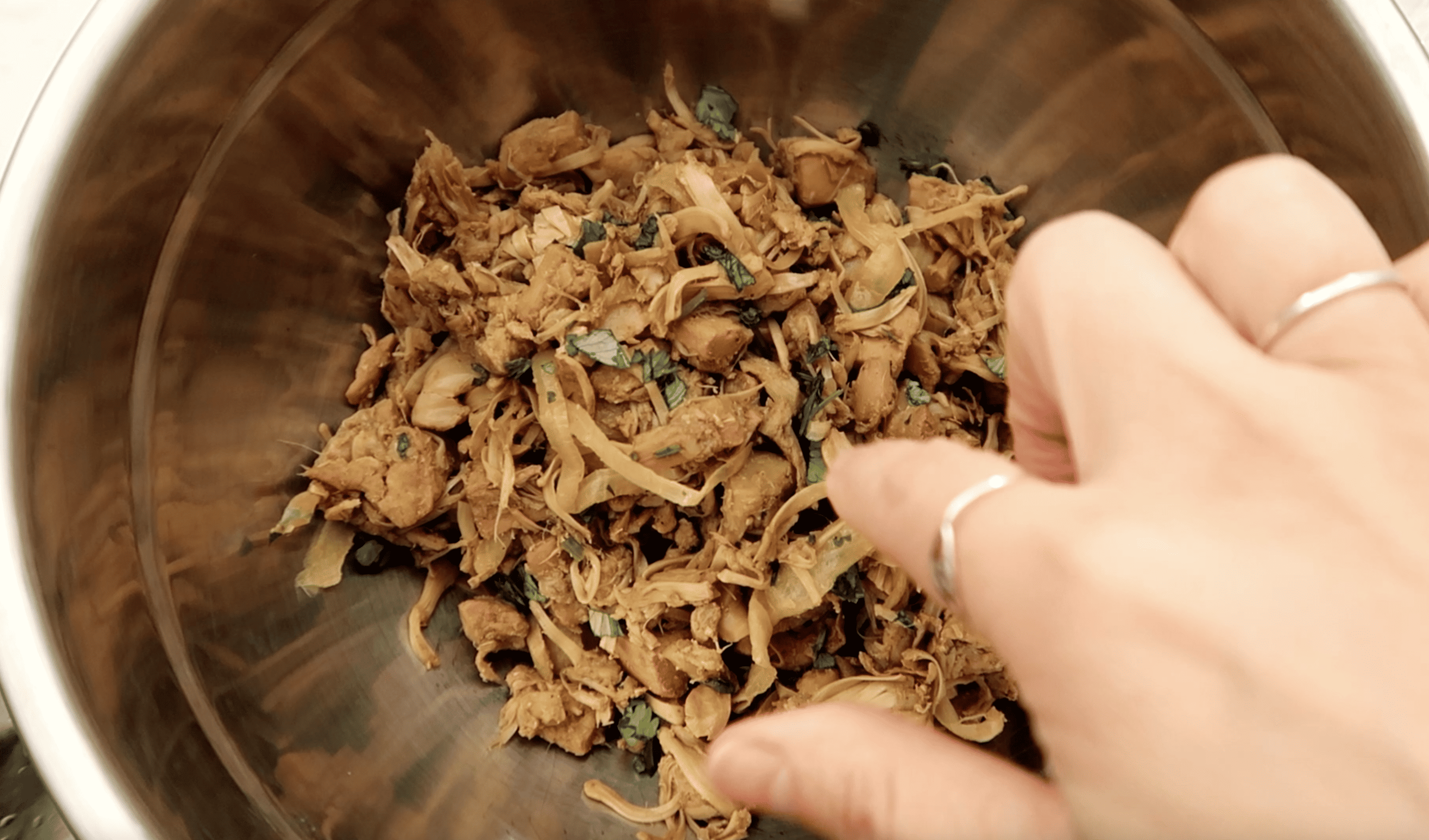 bowl of cooked jackfruit