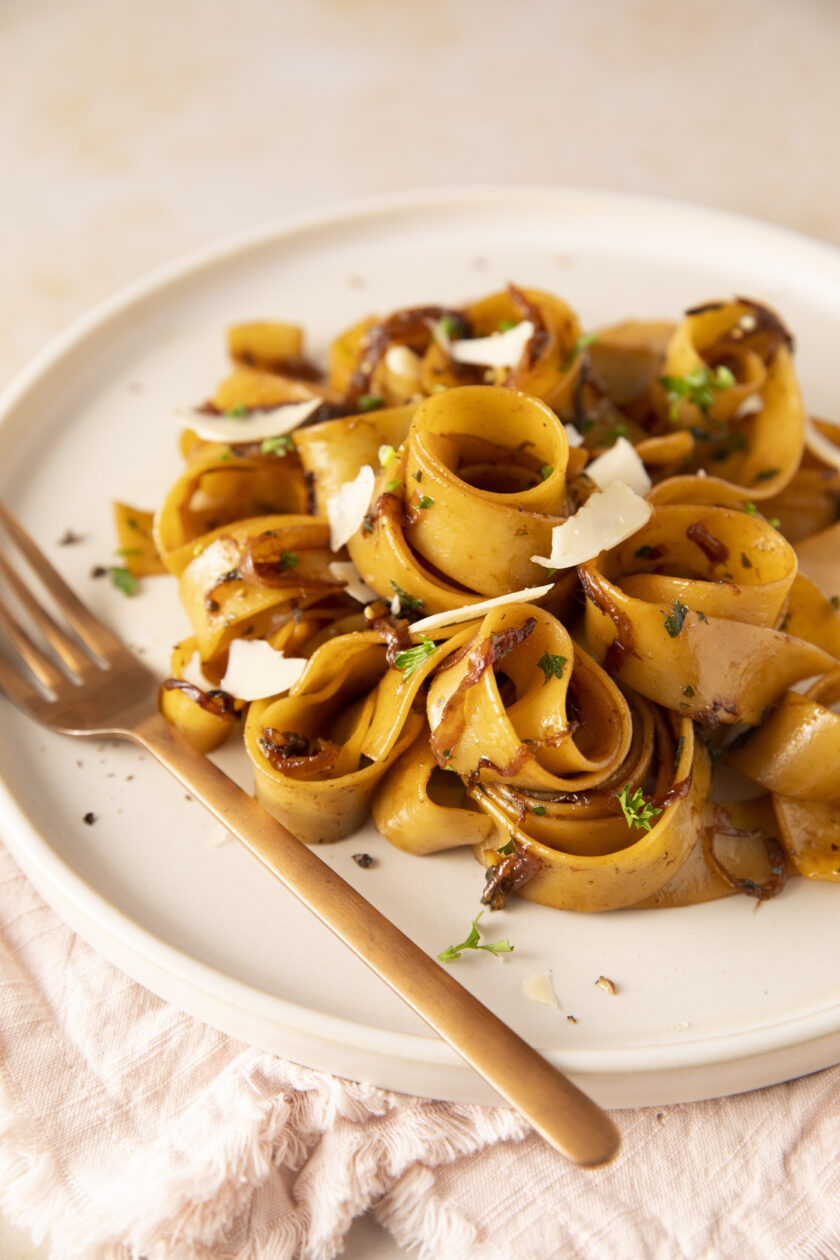 caramelized shallot pasta