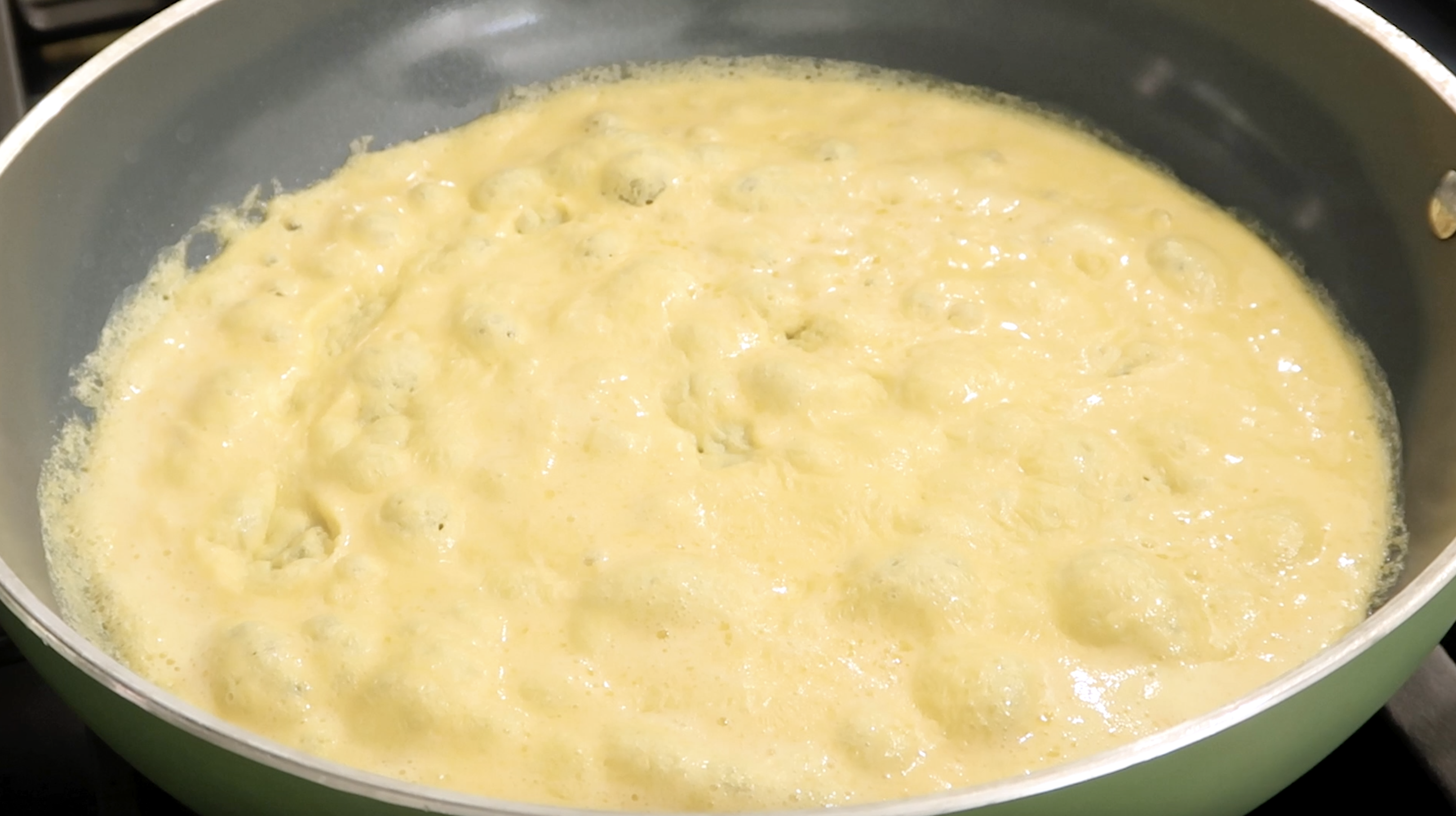 Just Egg omelette bubbling in the pan